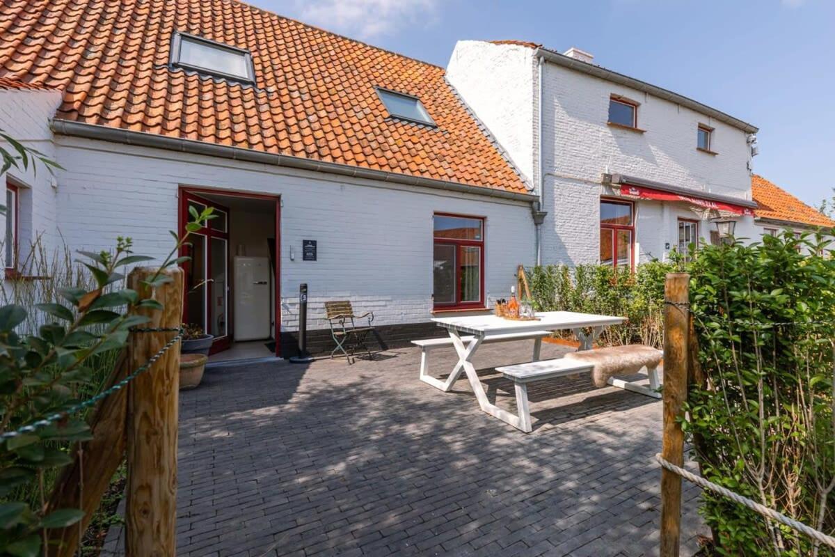 Huswell - Tosca - Lovely Double Room At Ranch De Blauwe Zaal Brugge Bagian luar foto